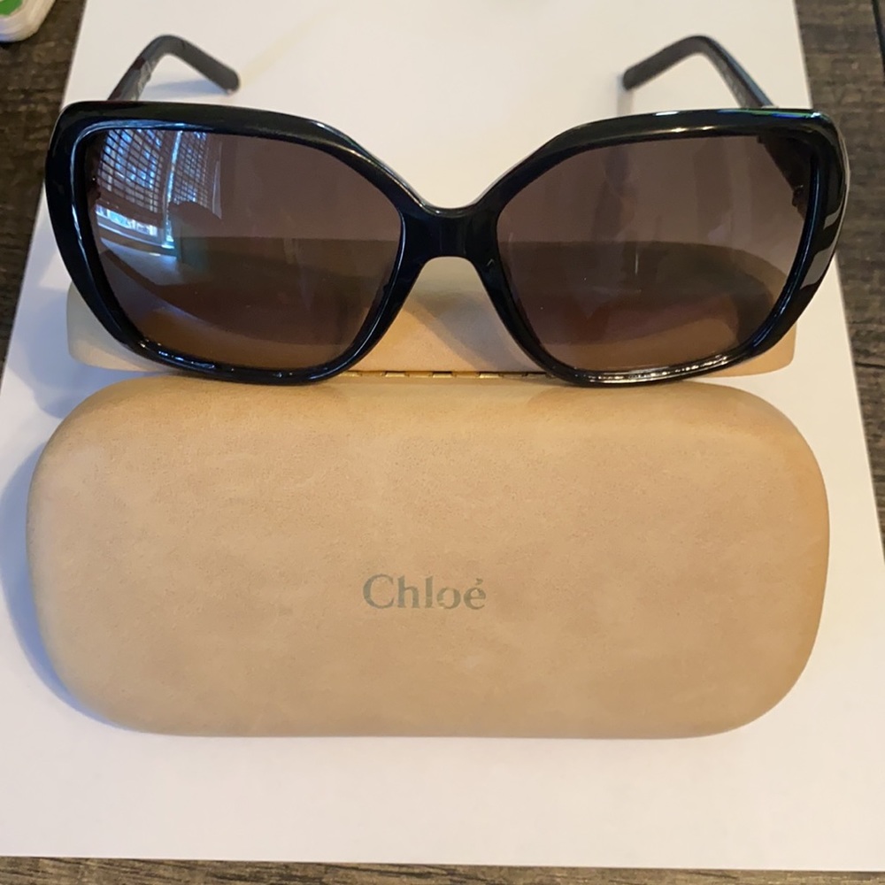 Chloe Black Sunglasses - Picture 10 of 12